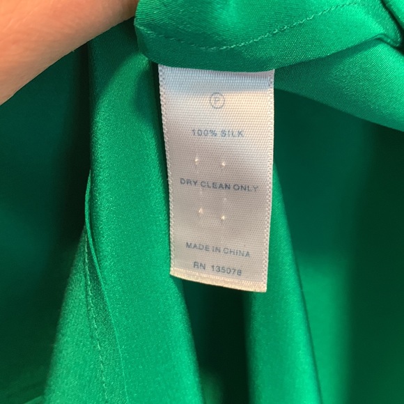 Emerald green silk blouse - Picture 5 of 6